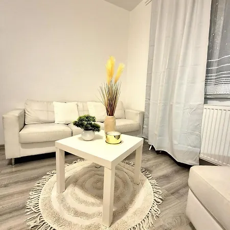 Lägenhet Nadherny V Ruzinove Bratislava